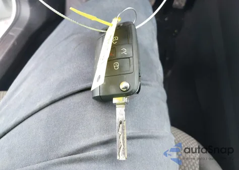 2021 Volkswagen Jetta 1.4T R-Line/1.4T S/1.4T Se из США, поврежденный, VIN 3VWC57BU7MM098161